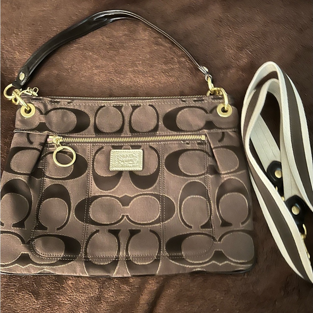 Coach Crossbody Chocolate Brown - Picture 3 of 9